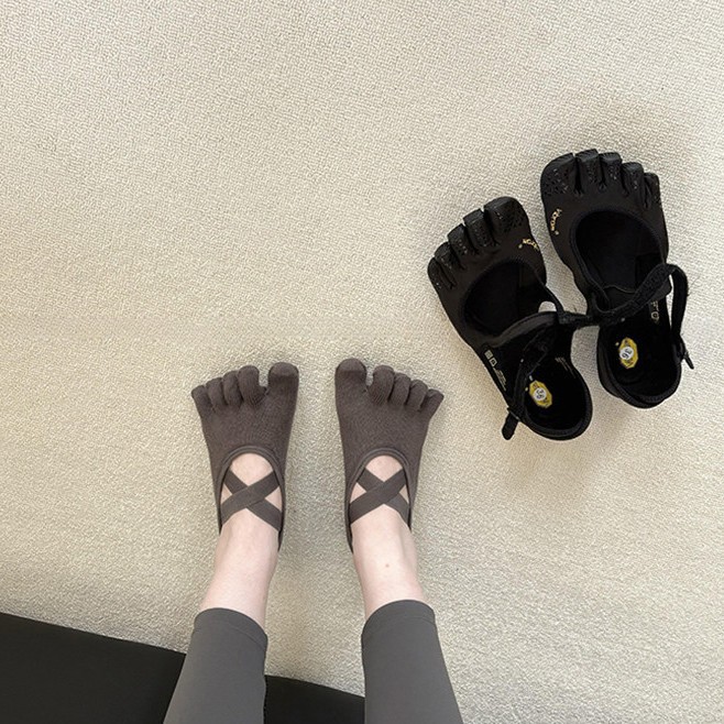 Women's Criss-Cross Strappy Fi - Grip Sock Yoga review and price